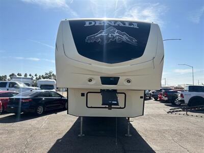 2015 Dutchman 307RLS Denali   - Photo 2 - Mesa, AZ 85201