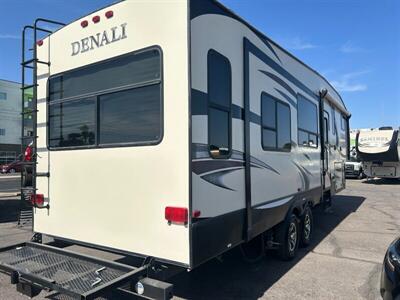 2015 Dutchman 307RLS Denali   - Photo 5 - Mesa, AZ 85201