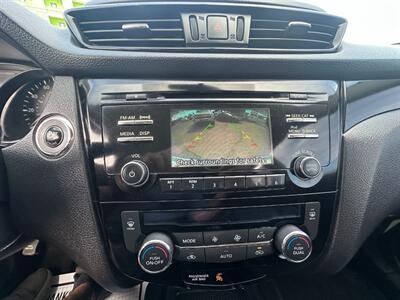 2017 Nissan Rogue Sport SV   - Photo 36 - Mesa, AZ 85201