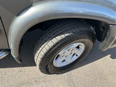 2003 Toyota Tundra SR5  4X4 - Photo 9 - Mesa, AZ 85201