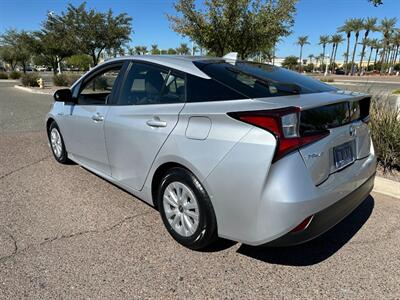 2022 Toyota Prius LE  Hybrid - Photo 24 - Mesa, AZ 85201