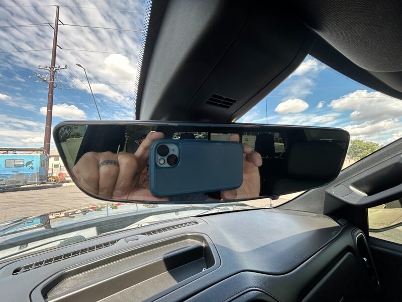 2019 GMC Sierra 1500 AT4 Crew Cab 4x4 - Photo 32 - Mesa, AZ 85201