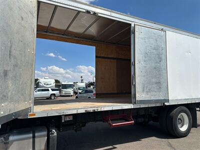 2017 Freightliner M2 Box Van   - Photo 16 - Mesa, AZ 85201