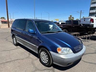2004 Kia Sedona LX   - Photo 2 - Mesa, AZ 85201