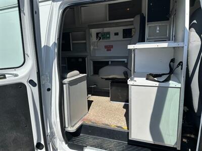 2011 Ford 3DR Cargo Extended  Ambulance - Photo 8 - Prescott, AZ 86301