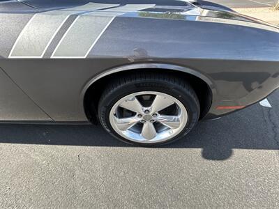 2015 Dodge Challenger SXT   - Photo 15 - Mesa, AZ 85201