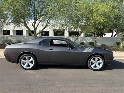 2015 Dodge Challenger SXT   - Photo 6 - Mesa, AZ 85201