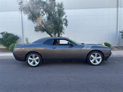 2015 Dodge Challenger SXT   - Photo 8 - Mesa, AZ 85201