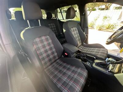 2015 Volkswagen Golf GTI S   - Photo 15 - Mesa, AZ 85201