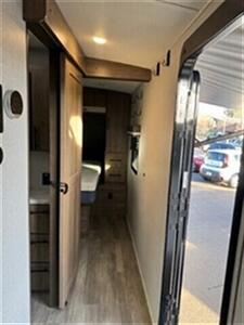 2024 Grand Design Imagine 2970RL - Photo 17 - Prescott, AZ 86301