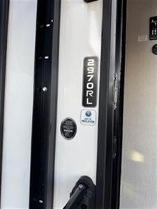 2024 Grand Design RV Imagine 2970RL   - Photo 10 - Prescott, AZ 86301