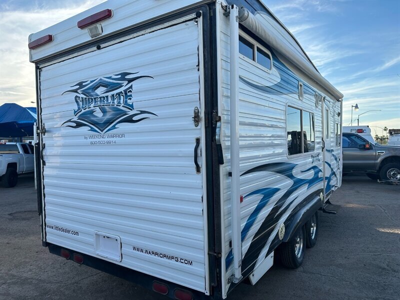 2007 Weekend Warrior Trailers Superlite  