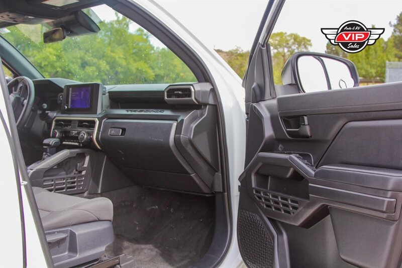 2025 Toyota Tacoma SR - Photo 26 - Prescott, AZ 86301