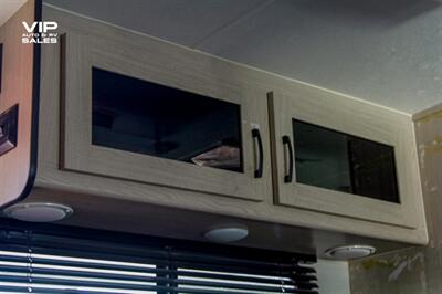 2021 COACHMEN M-203RBK APEX   - Photo 31 - Prescott, AZ 86301