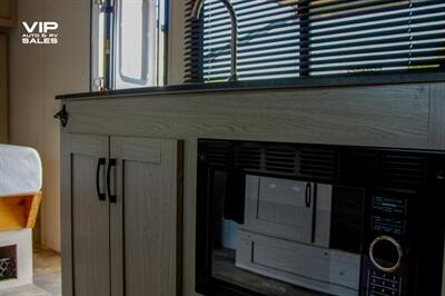 2021 COACHMEN M-203RBK APEX   - Photo 26 - Prescott, AZ 86301