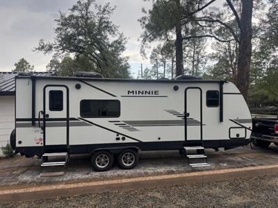 2022 Winnebago 2529RG Minnie  2 AC UNITS - Photo 4 - Prescott, AZ 86301