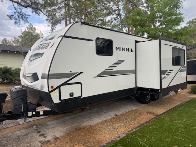 2022 Winnebago 2529RG Minnie 2 AC UNITS - Photo 1 - Prescott, AZ 86301