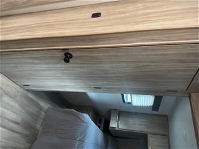 2022 Winnebago 2529RG Minnie  2 AC UNITS - Photo 20 - Prescott, AZ 86301