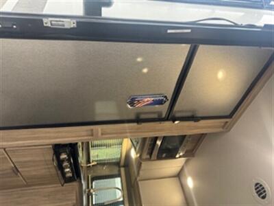 2022 Winnebago 2529RG Minnie  2 AC UNITS - Photo 12 - Prescott, AZ 86301