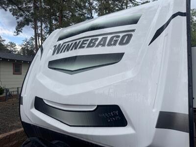2022 Winnebago 2529RG Minnie  2 AC UNITS - Photo 5 - Prescott, AZ 86301