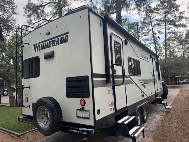 2022 Winnebago Of Indiana Minnie photo 3