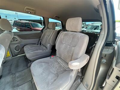 2006 Toyota Sienna LE 7 Passenger   - Photo 9 - Mesa, AZ 85201