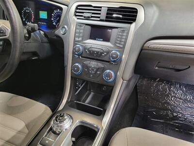 2018 Ford Fusion S   - Photo 18 - Ephrata, PA 17522