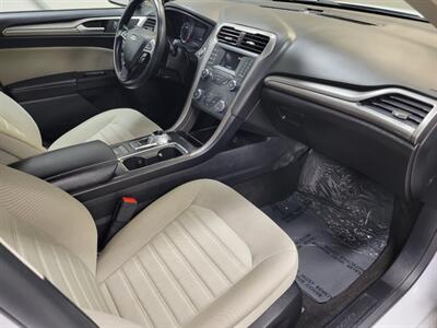 2019 Ford Fusion S   - Photo 18 - Ephrata, PA 17522
