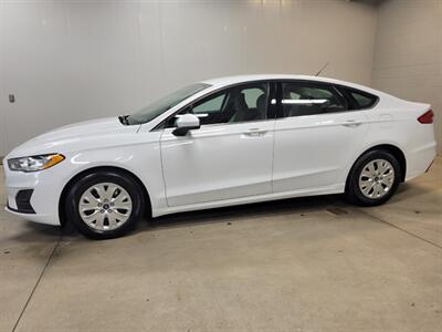 2019 Ford Fusion S   - Photo 3 - Ephrata, PA 17522