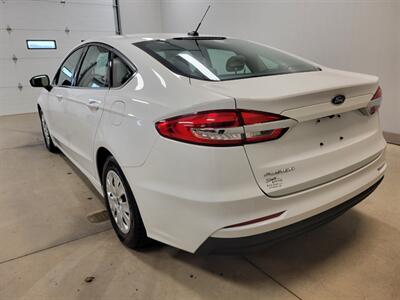2019 Ford Fusion S   - Photo 5 - Ephrata, PA 17522