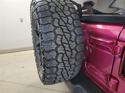2024 Jeep Wrangler Sport S   - Photo 18 - Ephrata, PA 17522
