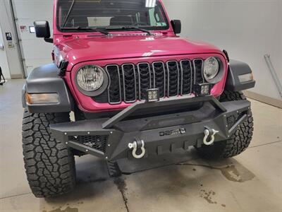 2024 Jeep Wrangler Sport S   - Photo 15 - Ephrata, PA 17522