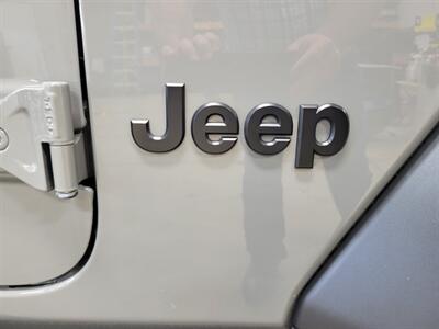 2022 Jeep Wrangler Unlimited Sport S Summit Seeker - Photo 18 - Ephrata, PA 17522