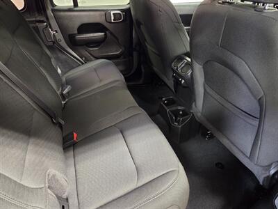 2022 Jeep Wrangler Unlimited Sport S   - Photo 23 - Ephrata, PA 17522