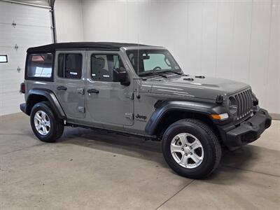 2022 Jeep Wrangler Unlimited Sport S   - Photo 8 - Ephrata, PA 17522