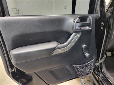 2016 Jeep Wrangler Unlimited Willys - Photo 13 - Ephrata, PA 17522