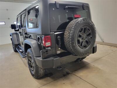 2016 Jeep Wrangler Unlimited Willys - Photo 5 - Ephrata, PA 17522