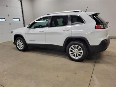 2019 Jeep Cherokee Latitude   - Photo 4 - Ephrata, PA 17522