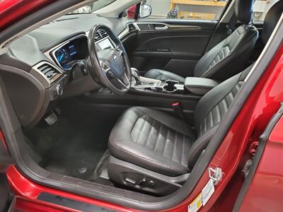2014 Ford Fusion SE   - Photo 16 - Ephrata, PA 17522