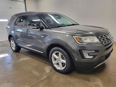 2016 Ford Explorer XLT   - Photo 10 - Ephrata, PA 17522