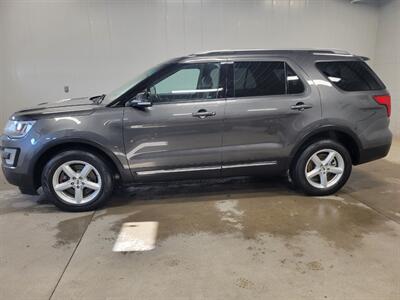 2016 Ford Explorer XLT   - Photo 3 - Ephrata, PA 17522