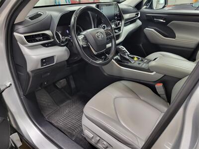 2021 Toyota Highlander XLE - Photo 22 - Ephrata, PA 17522
