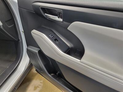 2021 Toyota Highlander XLE - Photo 42 - Ephrata, PA 17522