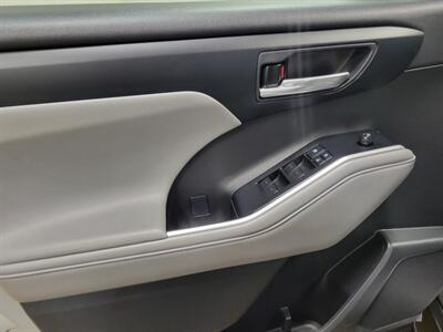 2021 Toyota Highlander XLE - Photo 25 - Ephrata, PA 17522