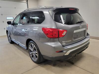 2017 Nissan Pathfinder Platinum - Photo 5 - Ephrata, PA 17522
