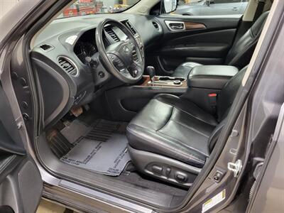 2017 Nissan Pathfinder Platinum - Photo 12 - Ephrata, PA 17522