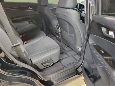 2019 Kia Sorento L   - Photo 21 - Ephrata, PA 17522