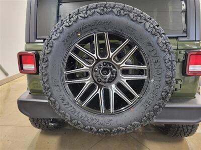 2021 Jeep Wrangler Unlimited Sport S  Summit Seeker - Photo 22 - Ephrata, PA 17522