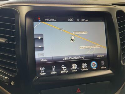 2016 Jeep Cherokee Latitude   - Photo 18 - Ephrata, PA 17522