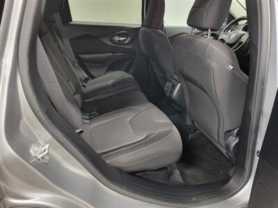 2016 Jeep Cherokee Latitude   - Photo 21 - Ephrata, PA 17522